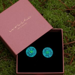 Asteri, S -korvakorut (petrooli)