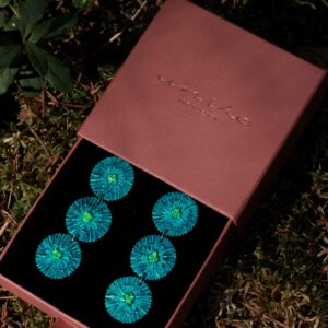 Asteri, L -korvakorut (petrooli)